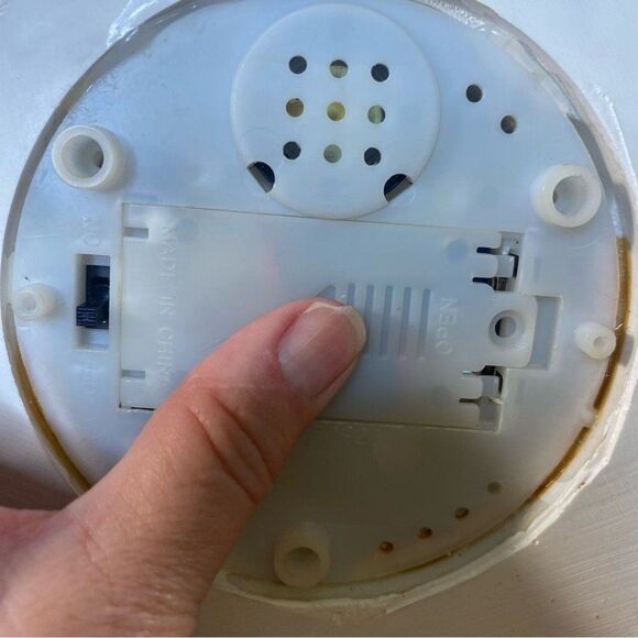 Vintage Musical Christmas Carriage Ceramic Holiday Decor Battery Operated - Picture 11 of 11